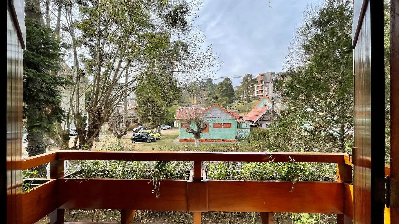Ape 3 Quartos Mega Charmoso 600 M Do Centrinho Campos do Jordao Apartment