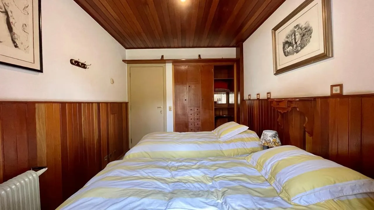 Apartment Ape 3 Quartos Mega Charmoso 600 M Do Centrinho Campos do Jordao Brazil